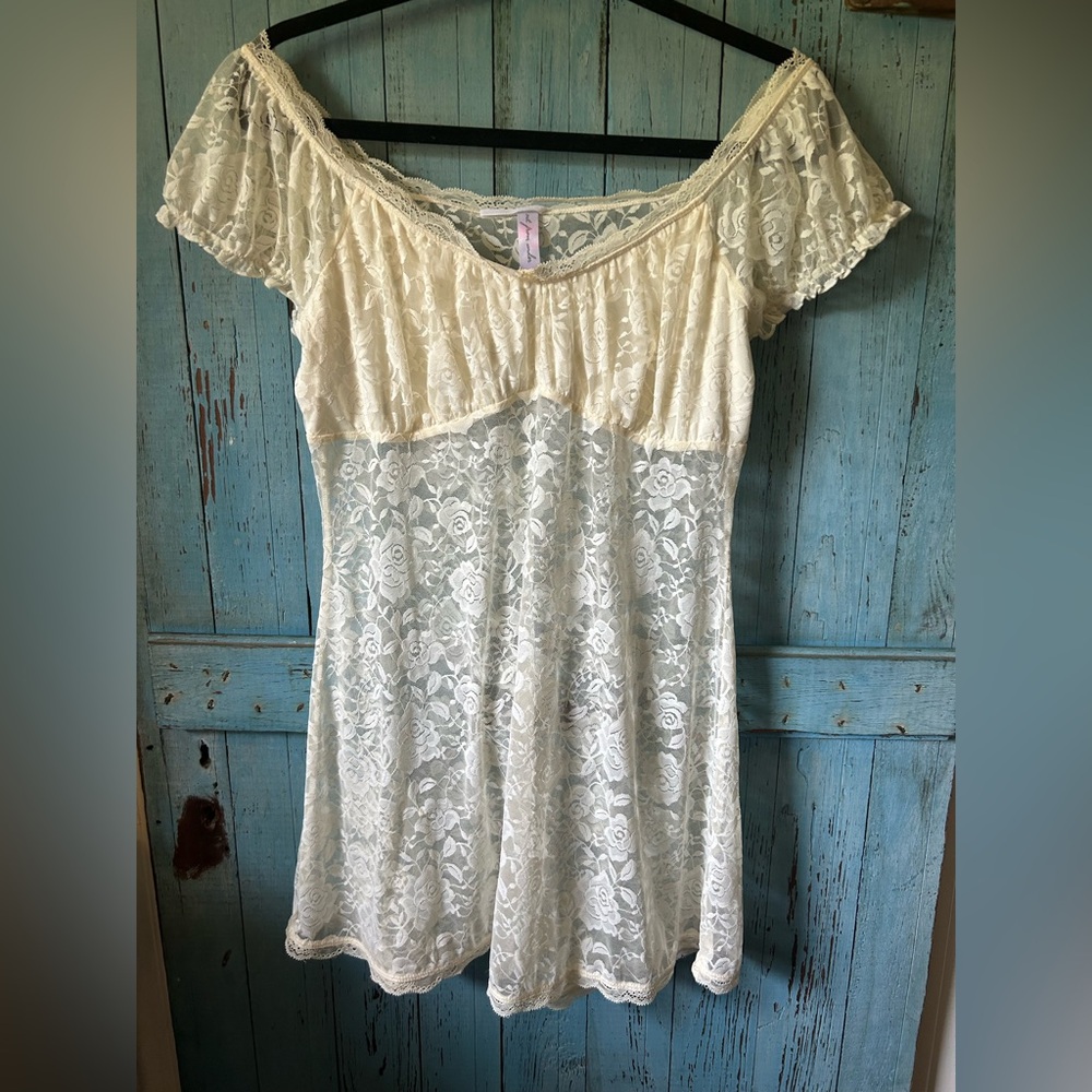 Urban Outfitters Ivory Lace Top
